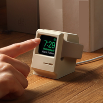Retro Macintosh 1984 Apple Watch Charging Station